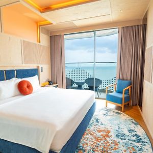 Premier Deluxe Room Ocean View